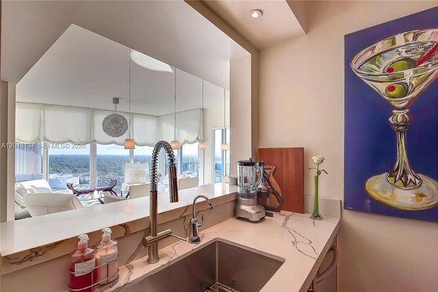 333 Las Olas Way 2101, Fort Lauderdale, FL 33301