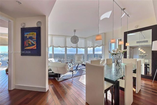 333 Las Olas Way 2101, Fort Lauderdale, FL 33301