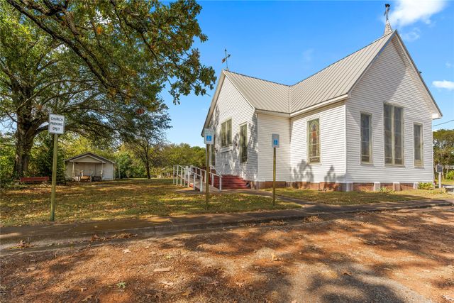 509 Taylor Street, Daingerfield, TX 75638