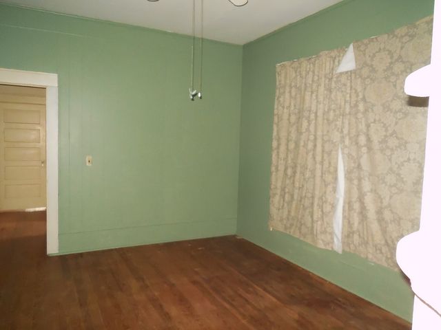 910 Sinclair Street, Ranger, TX 76470