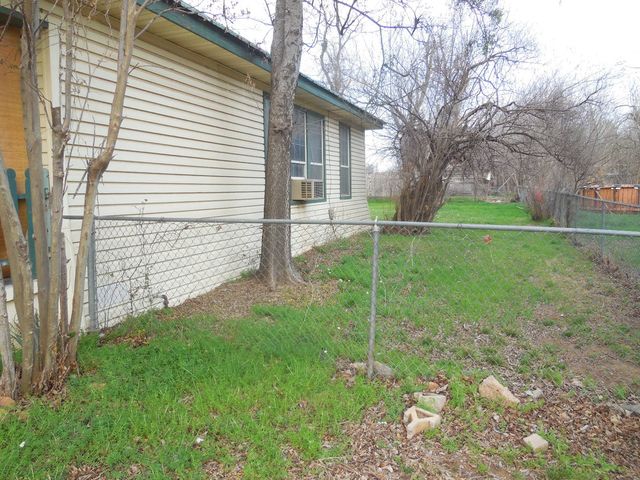 910 Sinclair Street, Ranger, TX 76470