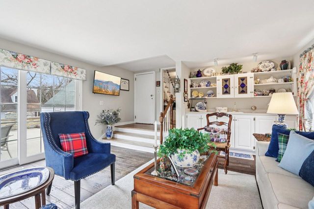 840 Kurtis DRIVE, Elm Grove, WI 53122