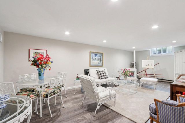 840 Kurtis DRIVE, Elm Grove, WI 53122