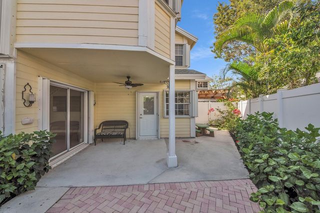 21420 S 54th Drive, Boca Raton, FL 33486