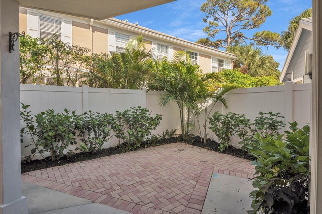 21420 S 54th Drive, Boca Raton, FL 33486