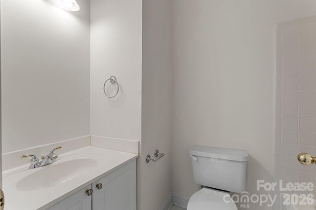 1192 Hampton Gardens Lane, Charlotte, NC 28209