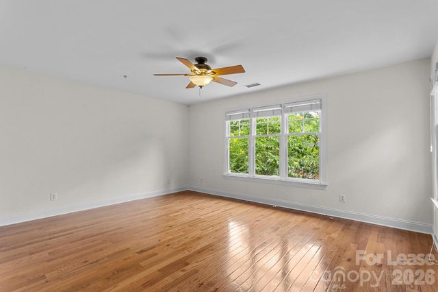 1192 Hampton Gardens Lane, Charlotte, NC 28209