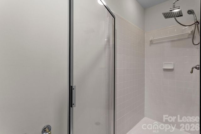 1192 Hampton Gardens Lane, Charlotte, NC 28209