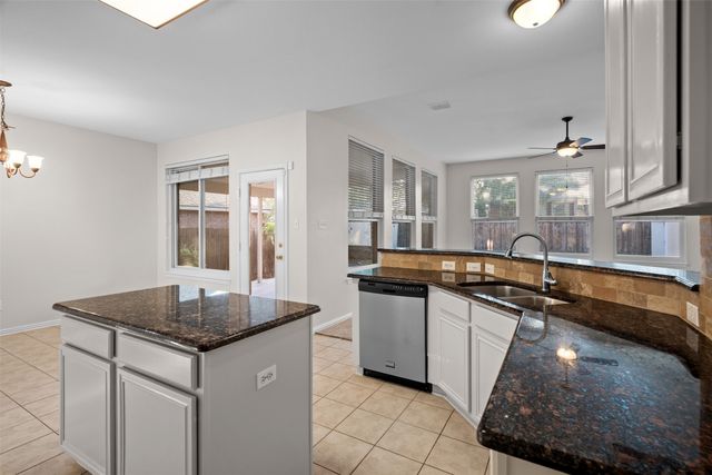 11841 Moorhen Circle, Fort Worth, TX 76244