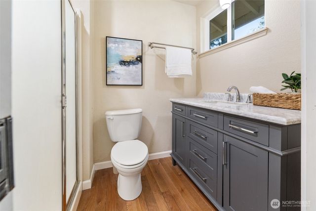 839 NE 200th Street, Shoreline, WA 98155