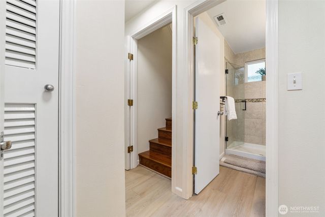 839 NE 200th Street, Shoreline, WA 98155
