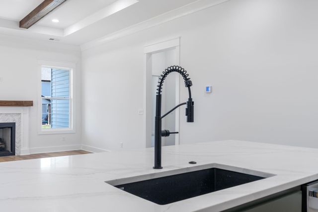 108 Maple Lawn Circle, Nicholasville, KY 40356