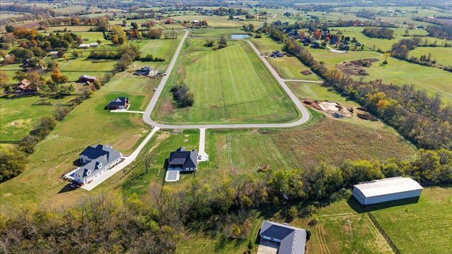 108 Maple Lawn Circle, Nicholasville, KY 40356