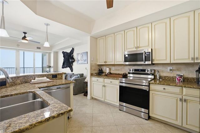 2797 1st ST # 503, Fort Myers, FL 33916