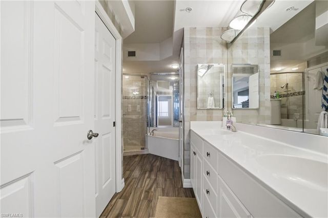 2797 1st ST # 503, Fort Myers, FL 33916