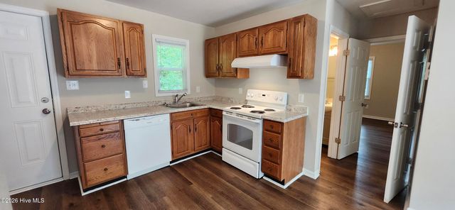 612 Hugh Street, Goldsboro, NC 27530