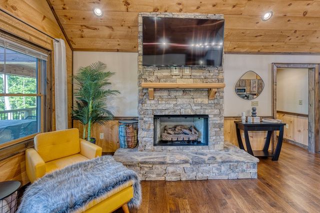 800 Wise Road, Morganton, GA 30560