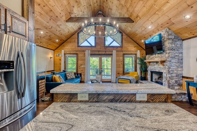 800 Wise Road, Morganton, GA 30560