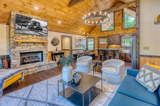 800 Wise Road, Morganton, GA 30560