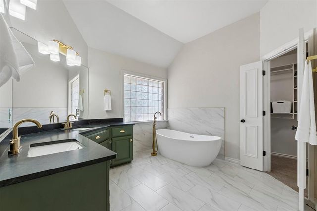 3909 Low Meadow, Edmond, OK 73003