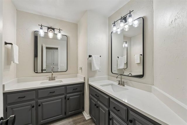 3909 Low Meadow, Edmond, OK 73003