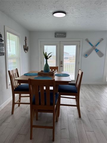 332 Seacoast Drive, Freeport, TX 77541