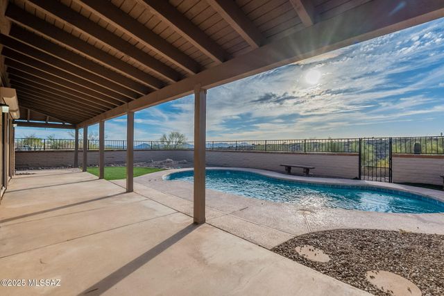 5271 N Fort Yuma Trail, Tucson, AZ 85750