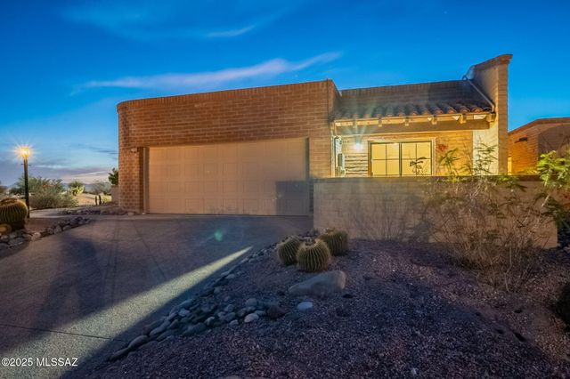 5271 N Fort Yuma Trail, Tucson, AZ 85750
