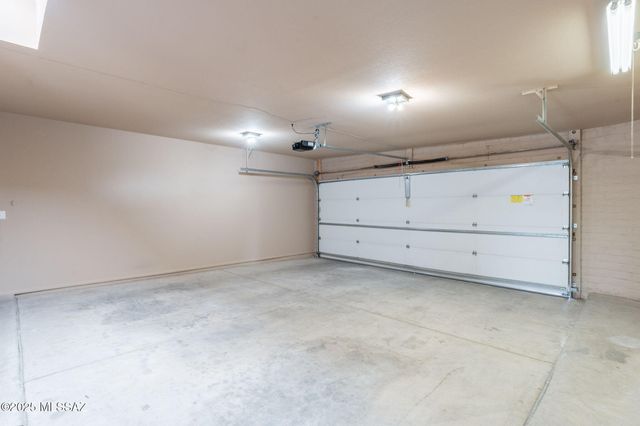 5271 N Fort Yuma Trail, Tucson, AZ 85750