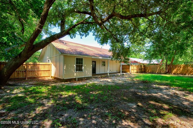 199 Mccaughan Avenue, Long Beach, MS 39560