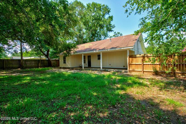 199 Mccaughan Avenue, Long Beach, MS 39560