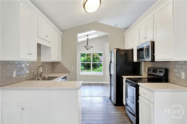 900 Osprey Drive, Richmond Hill, GA 31324