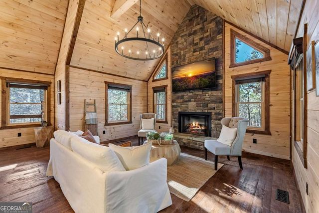 161 Windy Valley Trail, Blue Ridge, GA 30513