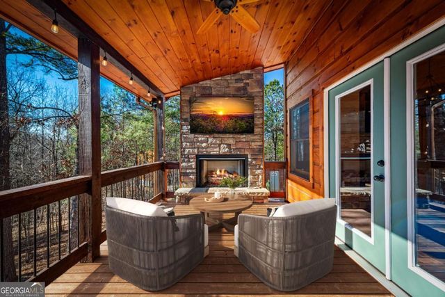 161 Windy Valley Trail, Blue Ridge, GA 30513