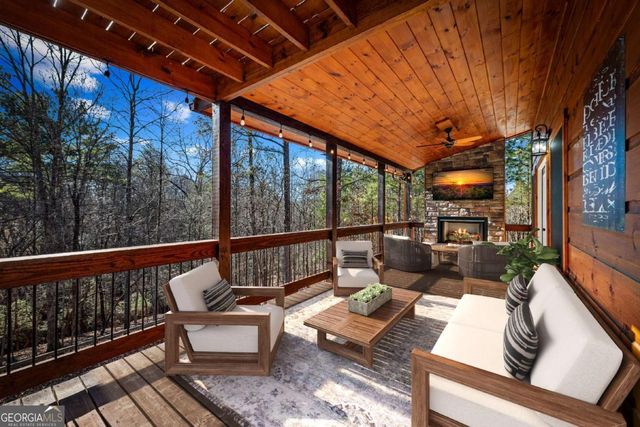 161 Windy Valley Trail, Blue Ridge, GA 30513