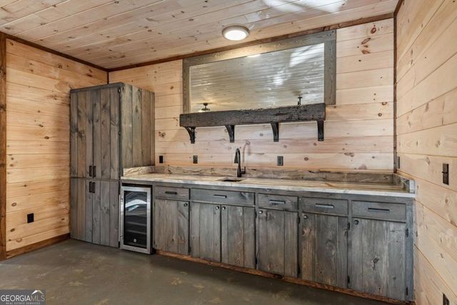 161 Windy Valley Trail, Blue Ridge, GA 30513