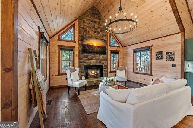 161 Windy Valley Trail, Blue Ridge, GA 30513