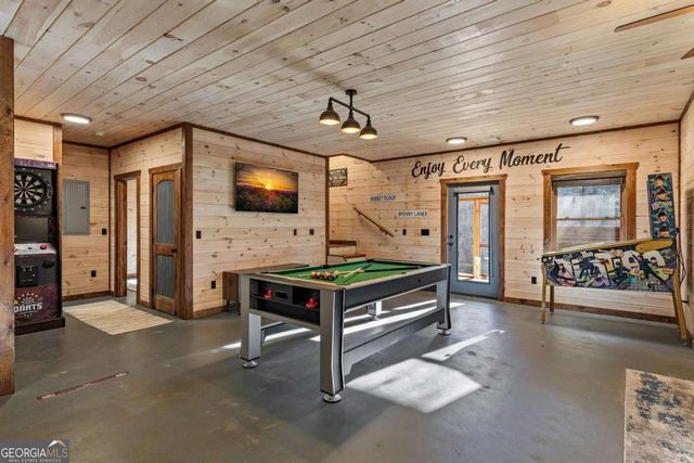 161 Windy Valley Trail, Blue Ridge, GA 30513