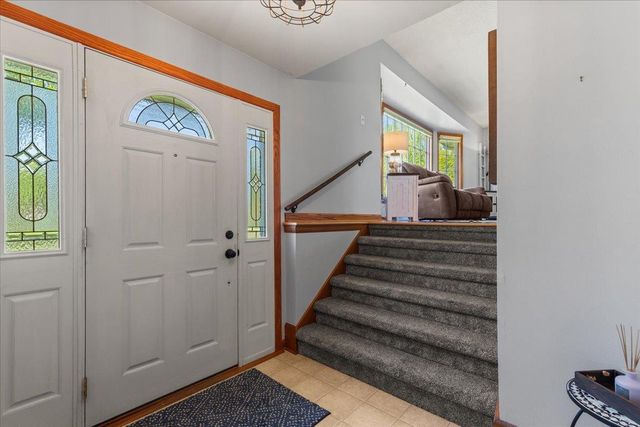 1969 MAYFAIR ROAD, Grafton, WI 53024