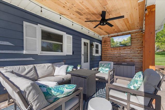 1969 MAYFAIR ROAD, Grafton, WI 53024