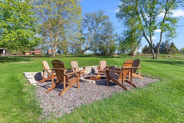 1969 MAYFAIR ROAD, Grafton, WI 53024