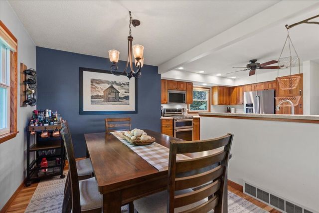 1969 MAYFAIR ROAD, Grafton, WI 53024