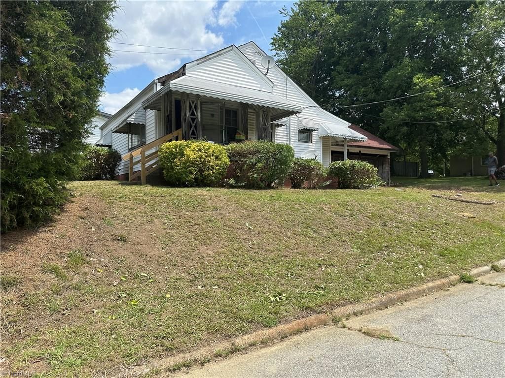 1113 Benjamin Benson Street, Greensboro, NC 27406