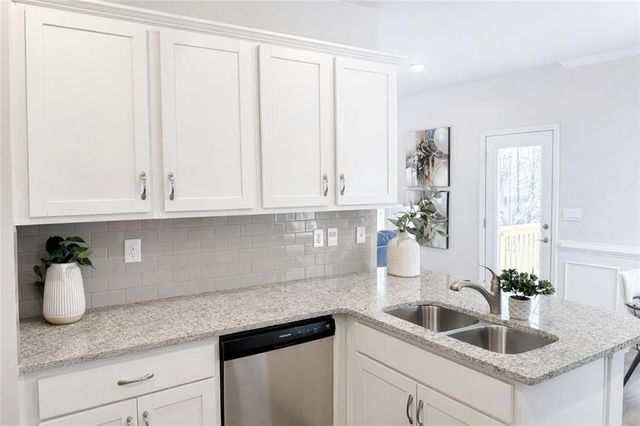 215 Laney Drive, Carrollton, GA 30117