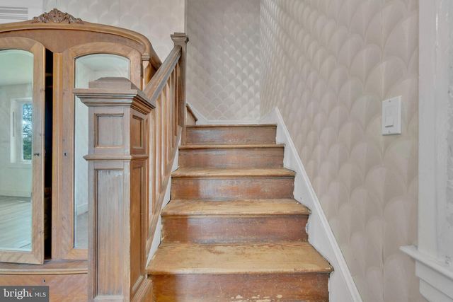 2008 HILLCREST RD, Baltimore, MD 21207