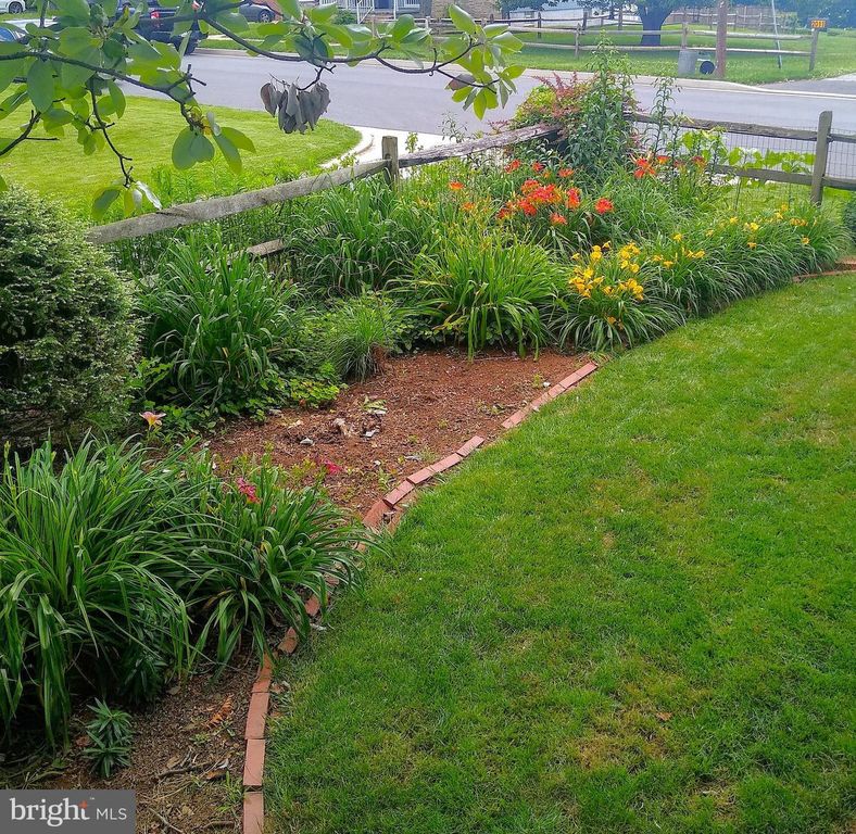 Image 49 of property listing at 2008 HILLCREST RD, Baltimore, MD 21207