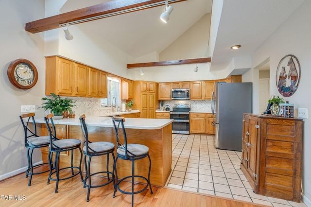 206 Spring Valley Road, Unicoi, TN 37692