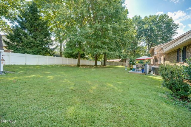 206 Spring Valley Road, Unicoi, TN 37692