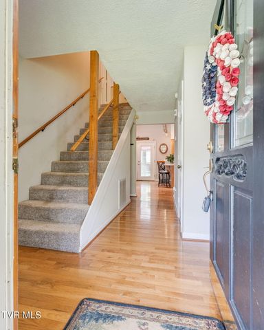 206 Spring Valley Road, Unicoi, TN 37692