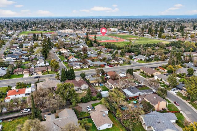 3932 NE Whitney Ave, Sacramento, CA 95821